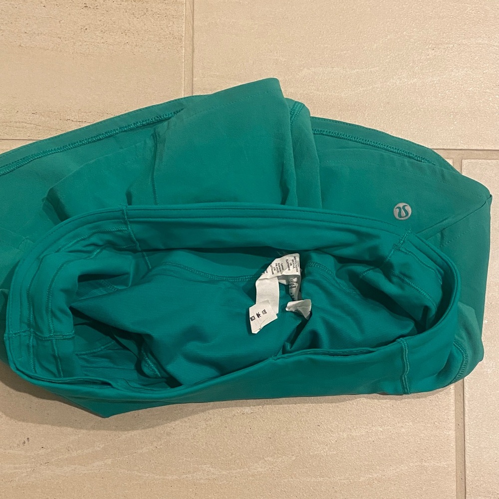 Lululemon Teal Athletic Shorts - Picture 4 of 4